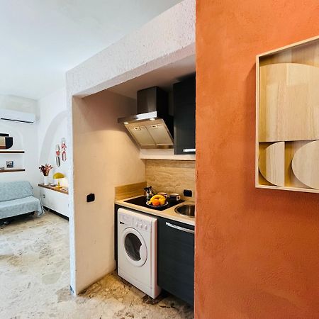 Lo Scoglio Apartment 瓦里格提 外观 照片